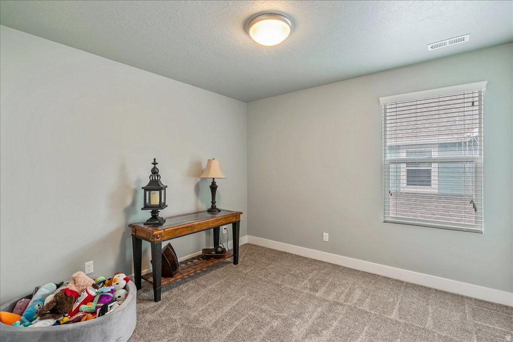 2052 W PHILLIPS ST Kaysville, UT 84037