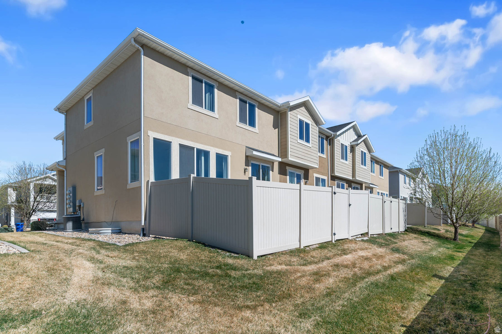 3209 W PRAIRIE GRASS DR Lehi, UT 84043