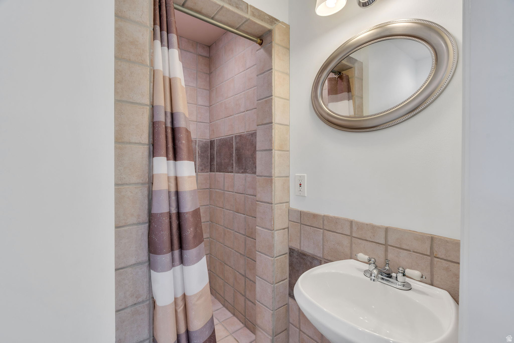 2848 S 2475 E Salt Lake City, UT 84109