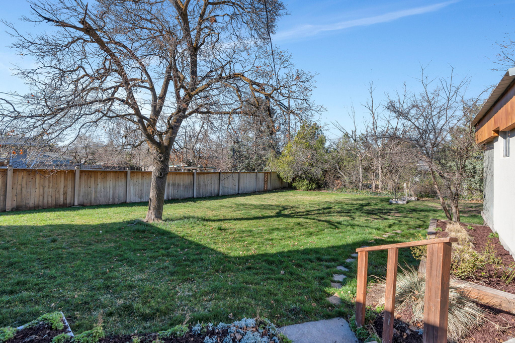 2848 S 2475 E Salt Lake City, UT 84109