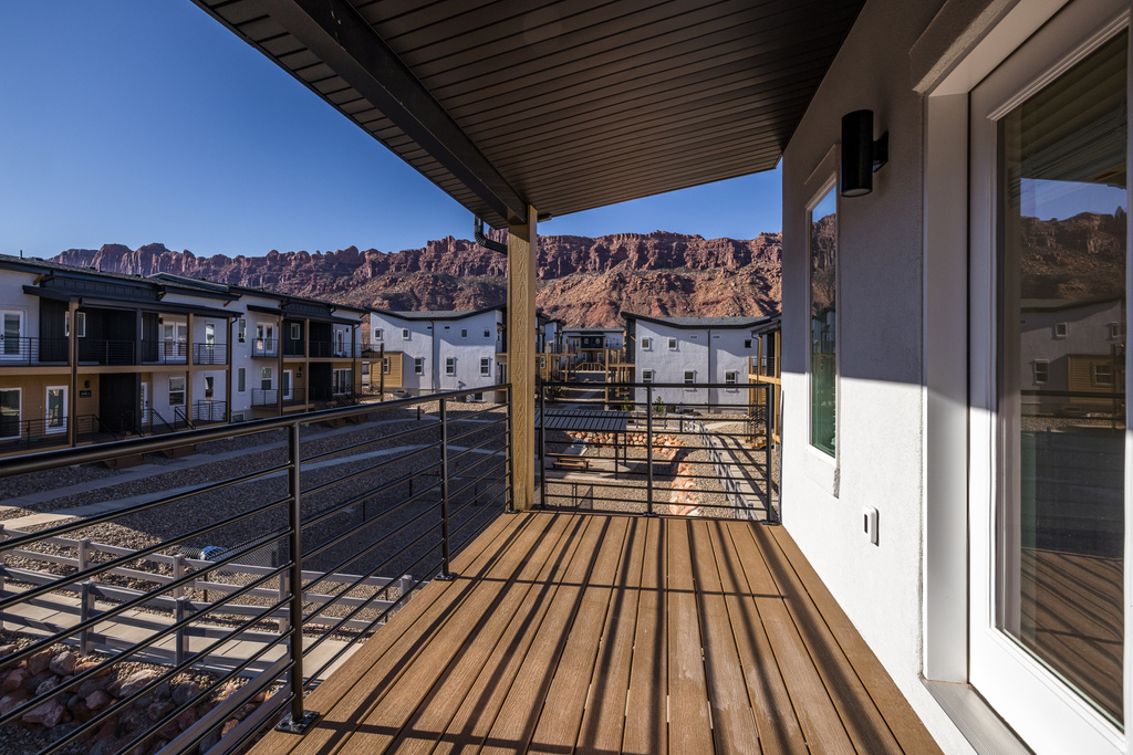 2882 E DESERT SOL CT Moab, UT 84532