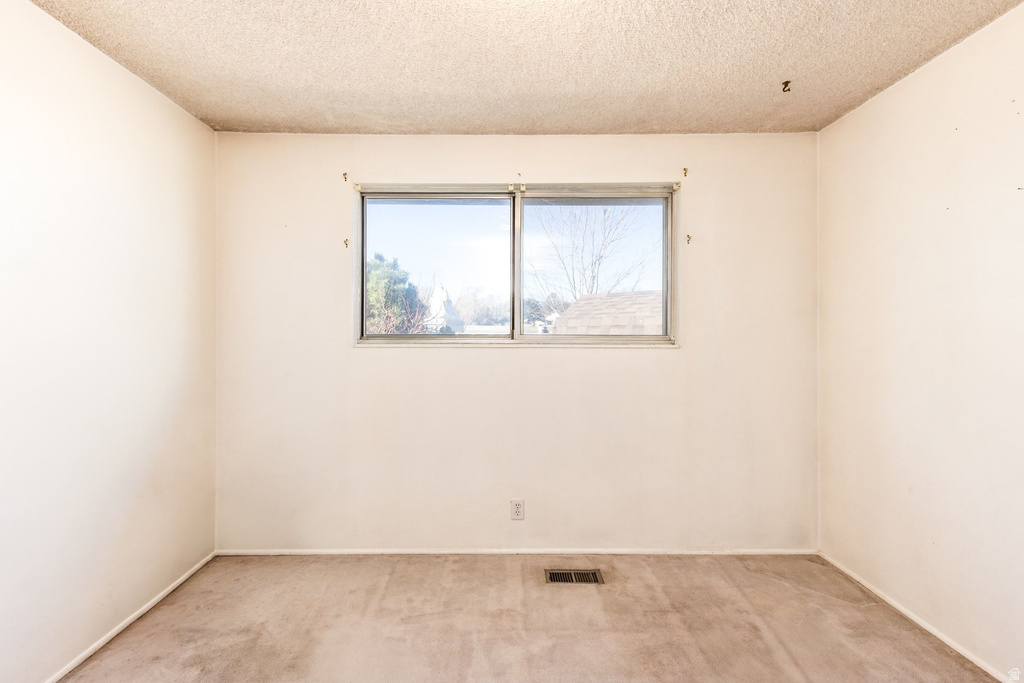 4128 S DENO DR West Valley City, UT 84120