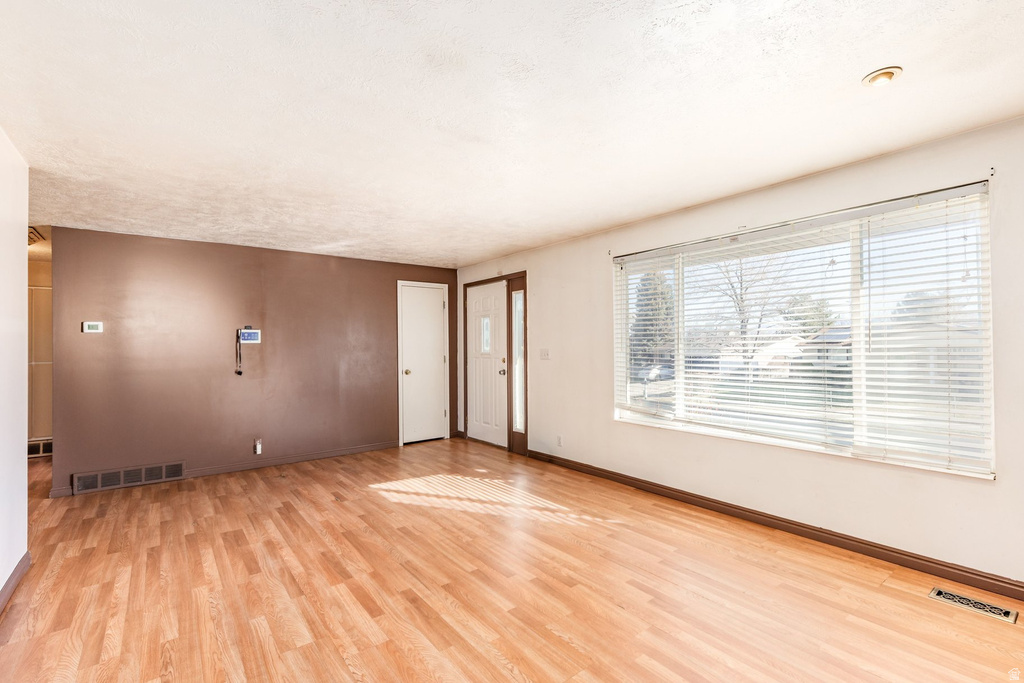 4128 S DENO DR West Valley City, UT 84120