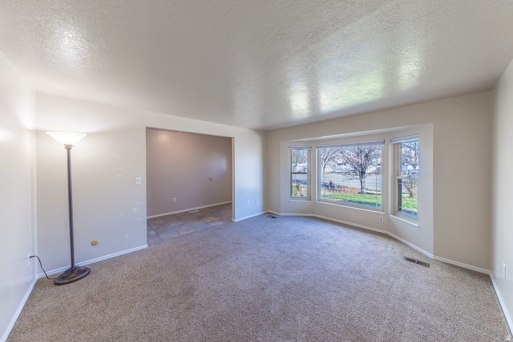 3389 W GORDON AVE Layton, UT 84041