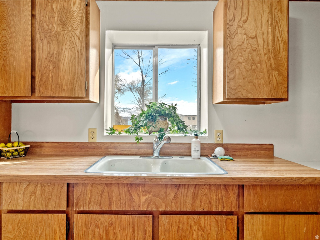 2160 N 730 WEST ST Garden City, UT 84028