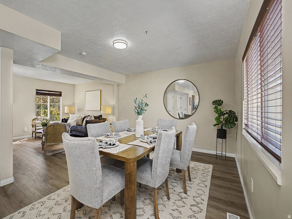 7914 S HARVEL DR Sandy, UT 84070