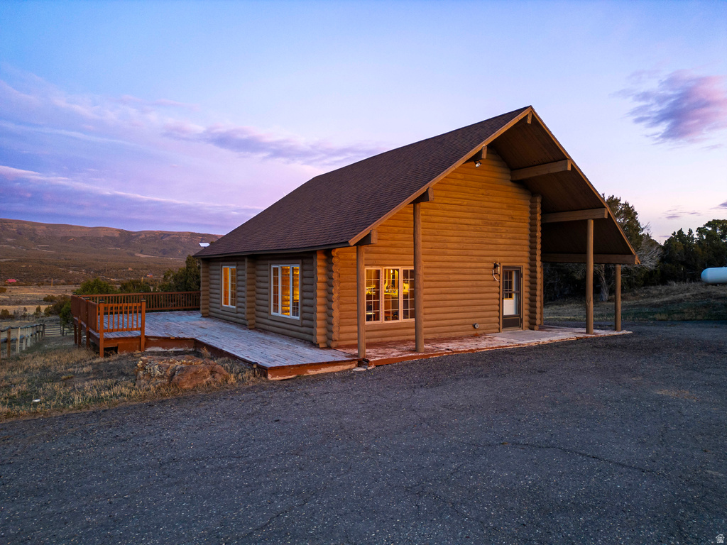 15718 N DEEP CREEK RD Lapoint, UT 84039