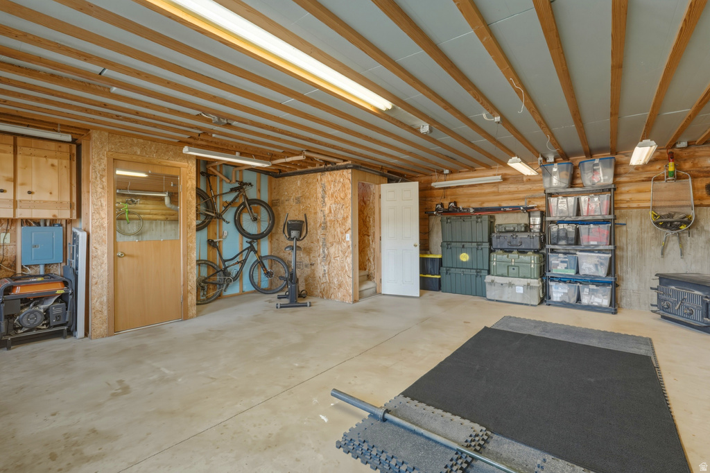 15718 N DEEP CREEK RD Lapoint, UT 84039