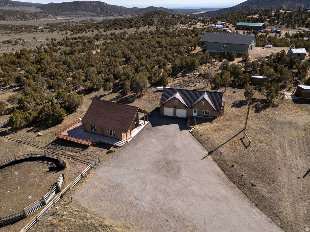 15718 N DEEP CREEK RD Lapoint, UT 84039