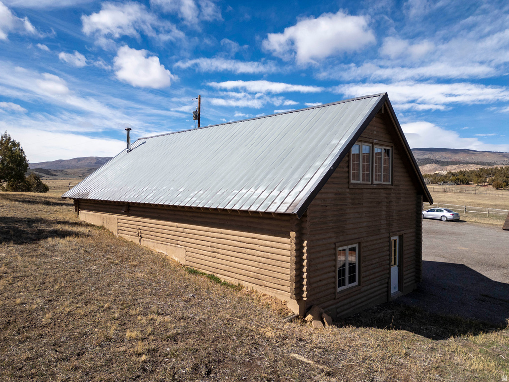 15718 N DEEP CREEK RD Lapoint, UT 84039
