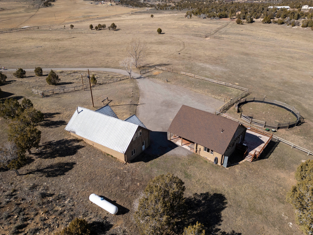 15718 N DEEP CREEK RD Lapoint, UT 84039