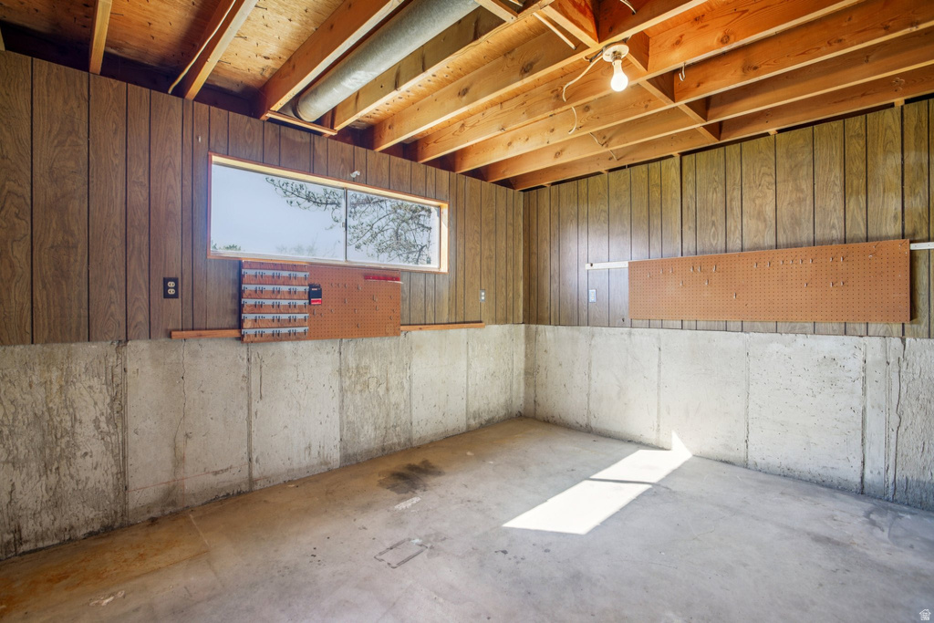 5345 W 4000 S Hooper, UT 84315