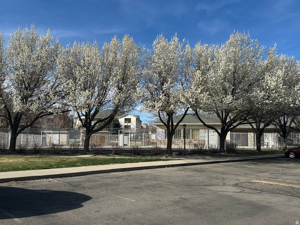 3835 S RIVER RUN WAY ##1 South Salt Lake, UT 84119