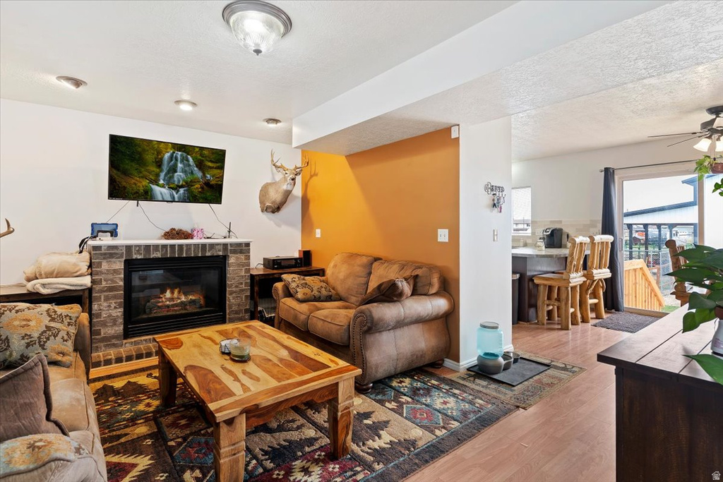 1254 W 725 N Clinton, UT 84015