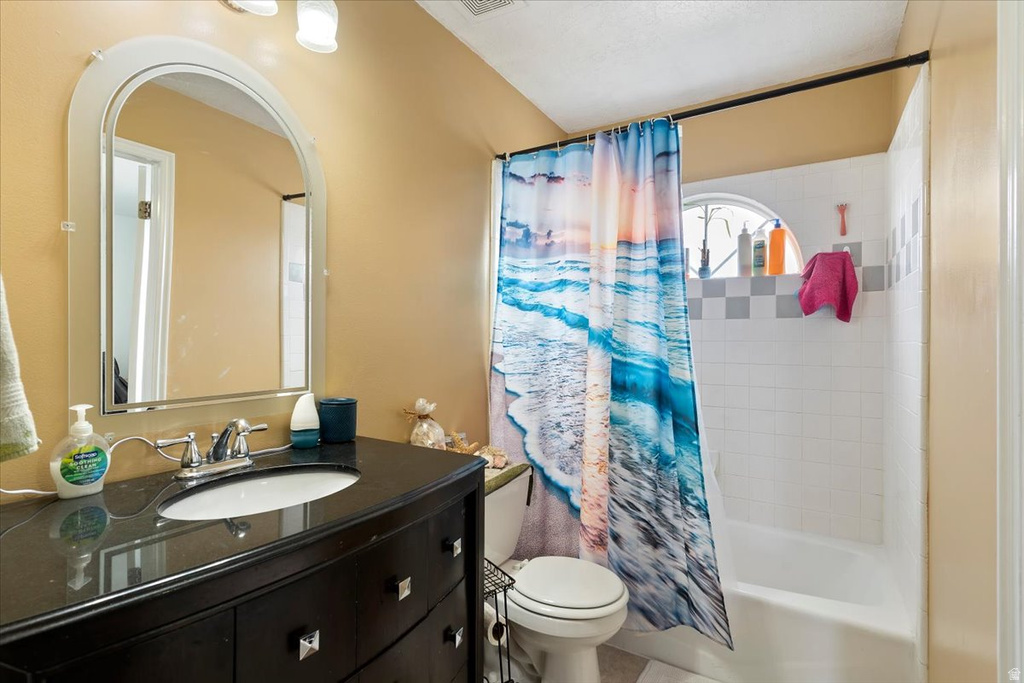 1254 W 725 N Clinton, UT 84015