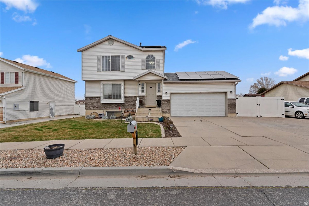 1254 W 725 N Clinton, UT 84015