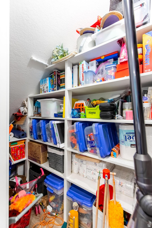 1556 E 460 S Hyrum, UT 84319