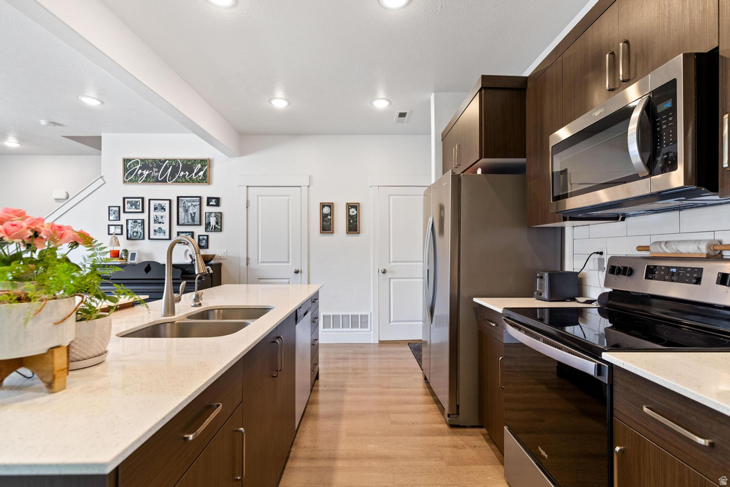 1556 E 460 S Hyrum, UT 84319