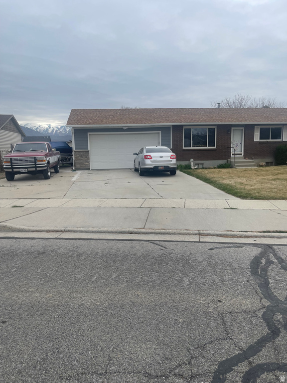 13105 S 2110 W Riverton, UT 84065