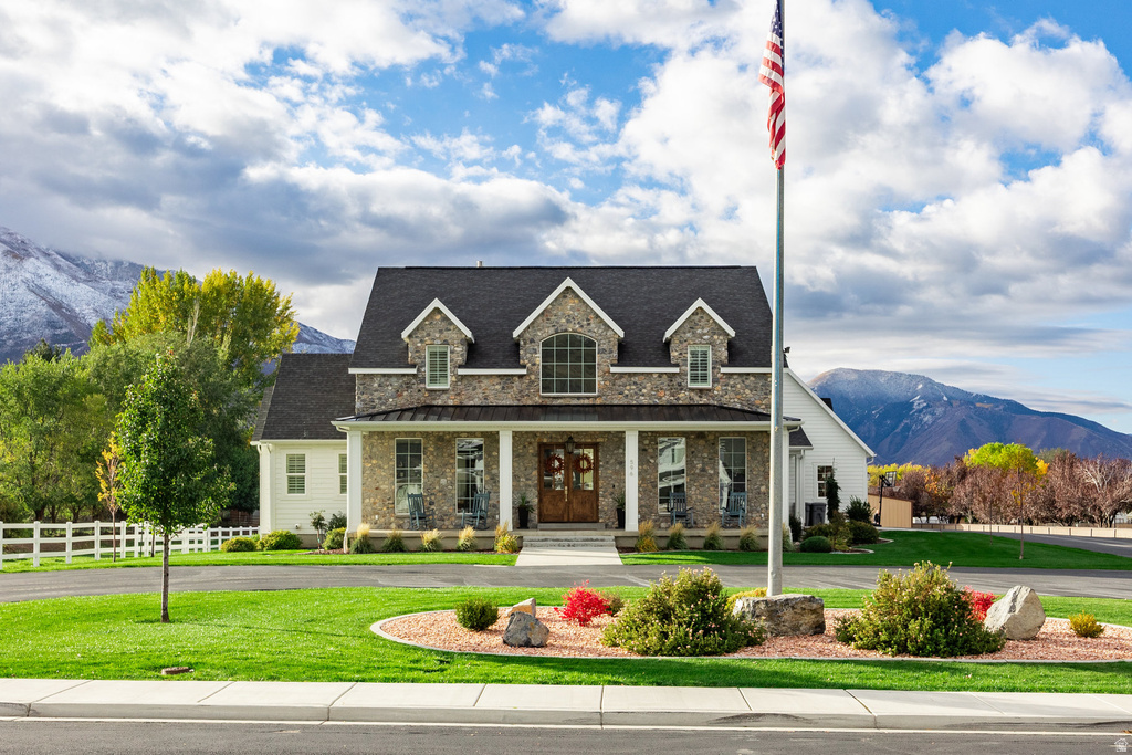 594 E 1000 N Mapleton, UT 84664