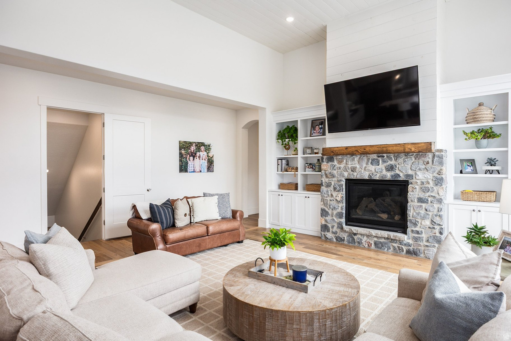 594 E 1000 N Mapleton, UT 84664