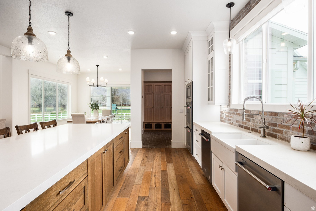 594 E 1000 N Mapleton, UT 84664