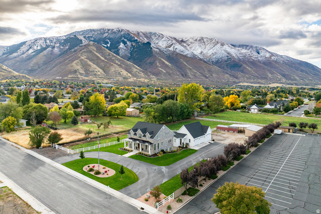 594 E 1000 N Mapleton, UT 84664