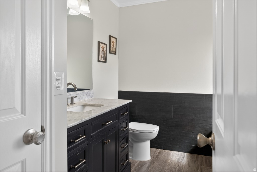 2487 W LUSTERPOINTE LN West Jordan, UT 84088