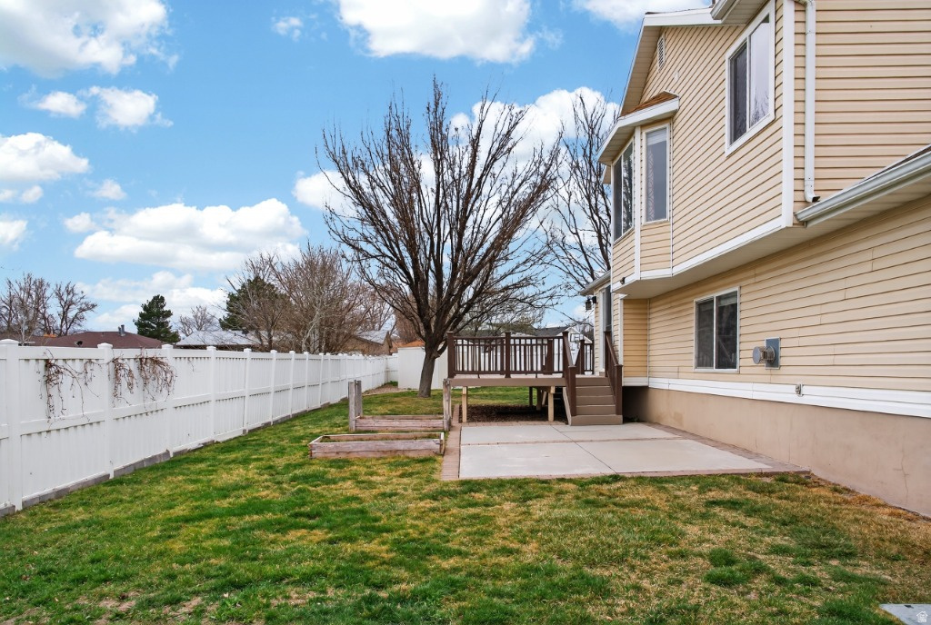 2487 W LUSTERPOINTE LN West Jordan, UT 84088