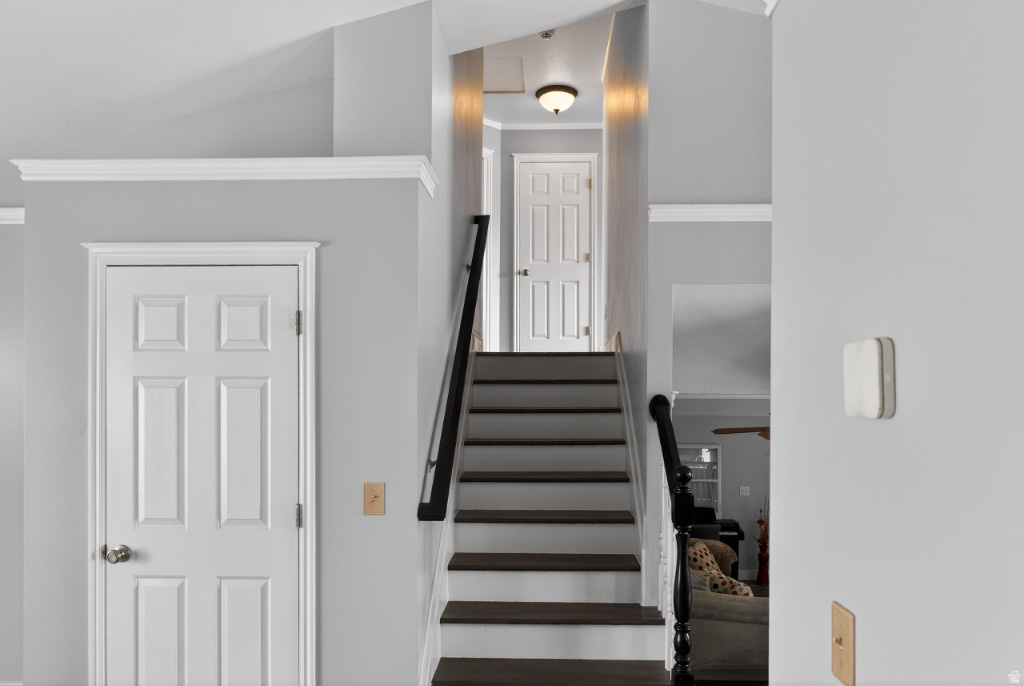 2487 W LUSTERPOINTE LN West Jordan, UT 84088