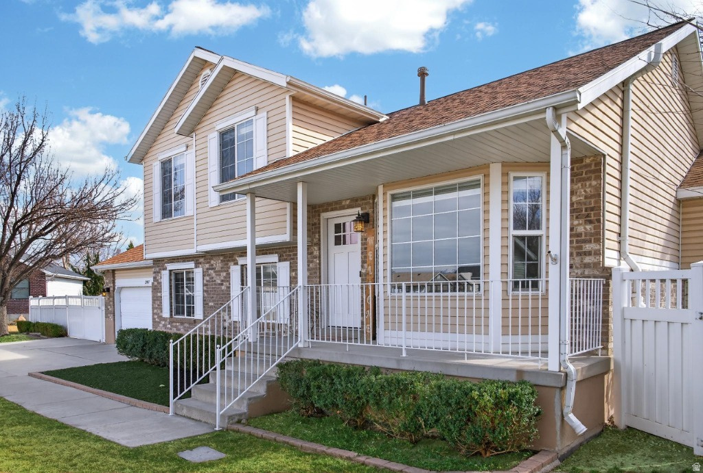 2487 W LUSTERPOINTE LN West Jordan, UT 84088