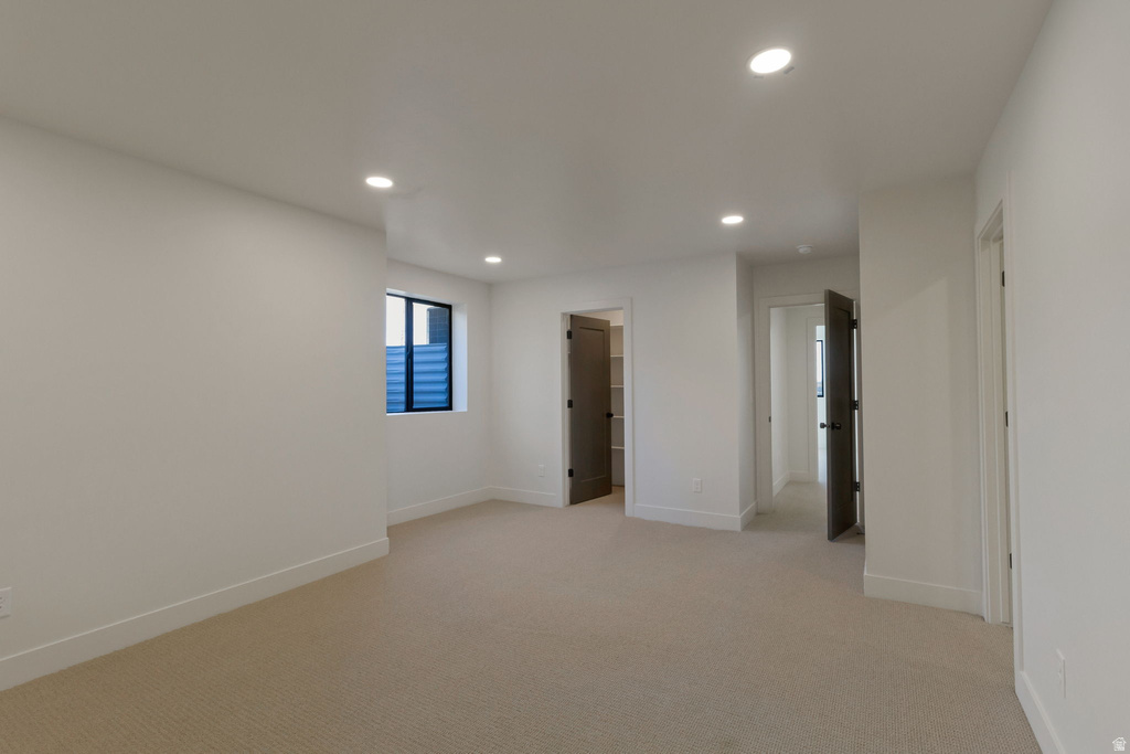 538 S 1400 W Farmington, UT 84025