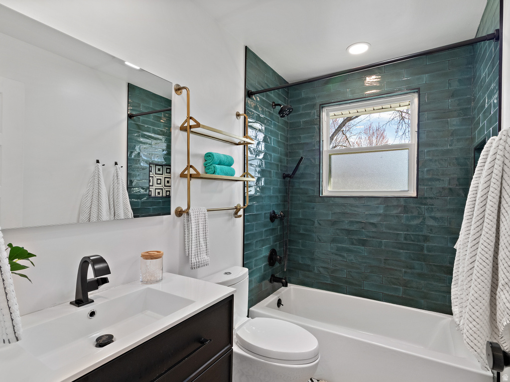 852 E DUSTY ROCK PL Sandy, UT 84094