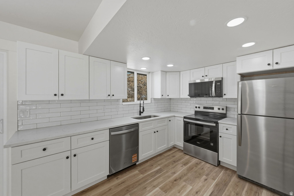 2826 N 1600 E Layton, UT 84040