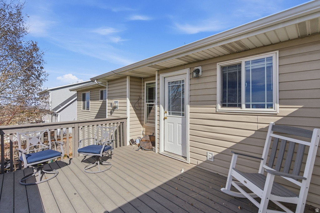 403 N PEACH Santaquin, UT 84655