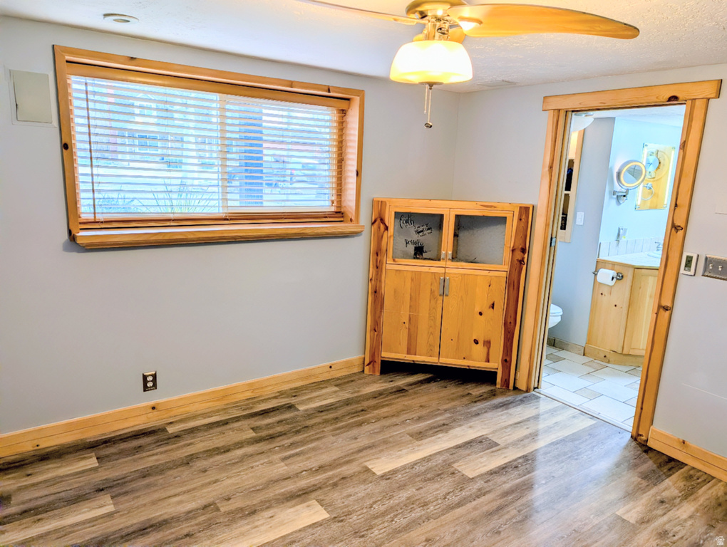 1515 E GENTILE ST Layton, UT 84040