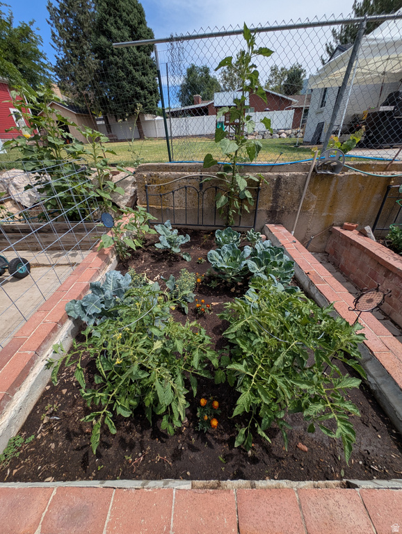 1515 E GENTILE ST Layton, UT 84040