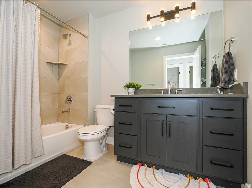 8017 S RED BARON LN West Jordan, UT 84081