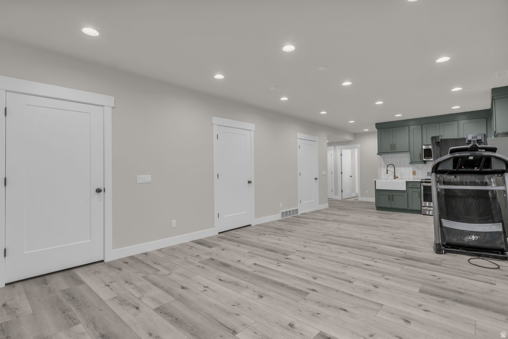 10954 S COASTAL DUNE DR South Jordan, UT 84009