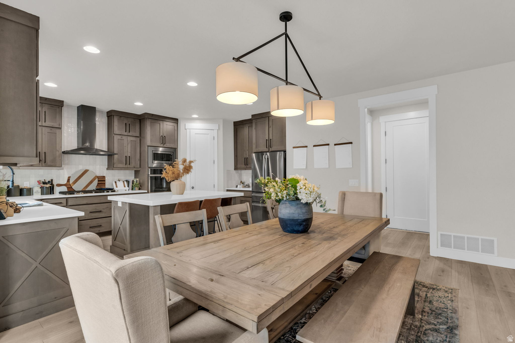 10954 S COASTAL DUNE DR South Jordan, UT 84009