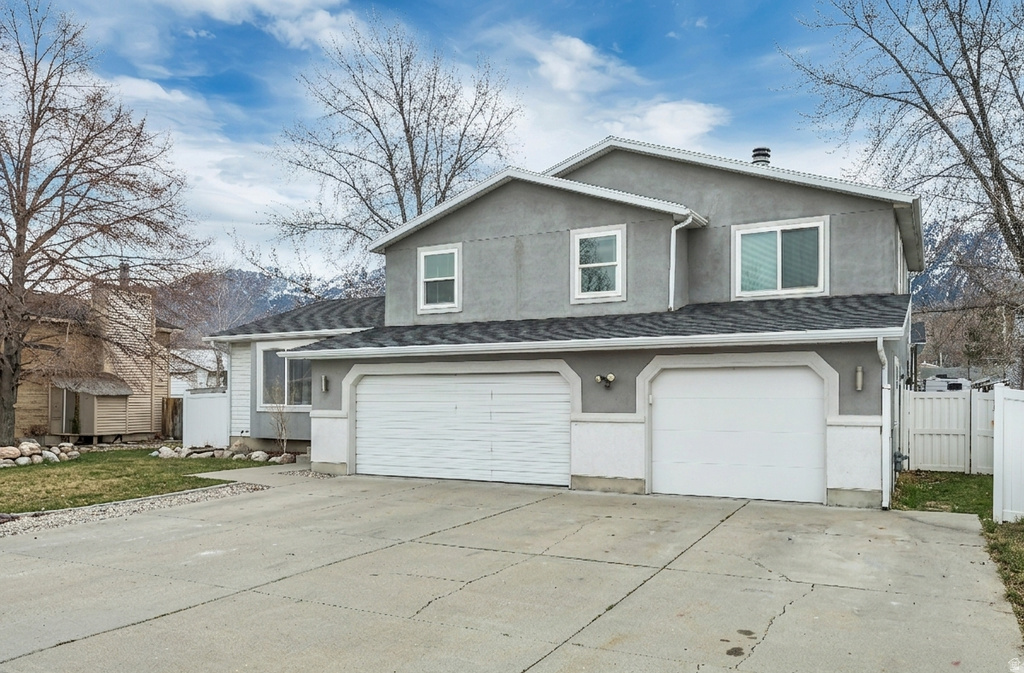 9979 S ALBURY RD Sandy, UT 84092