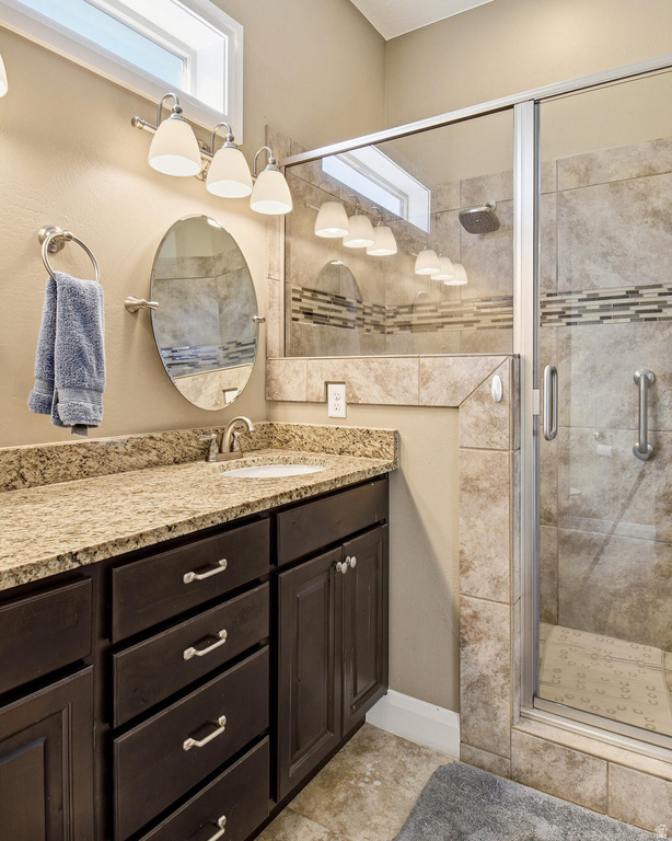 2365 W CRESCENT DR Cedar City, UT 84720