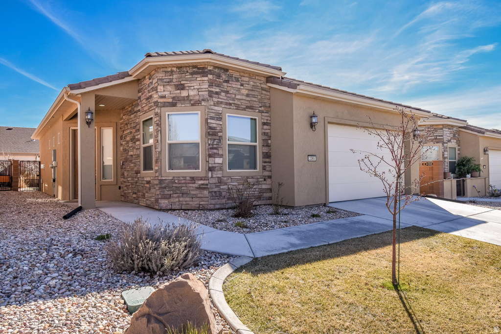 2365 W CRESCENT DR Cedar City, UT 84720