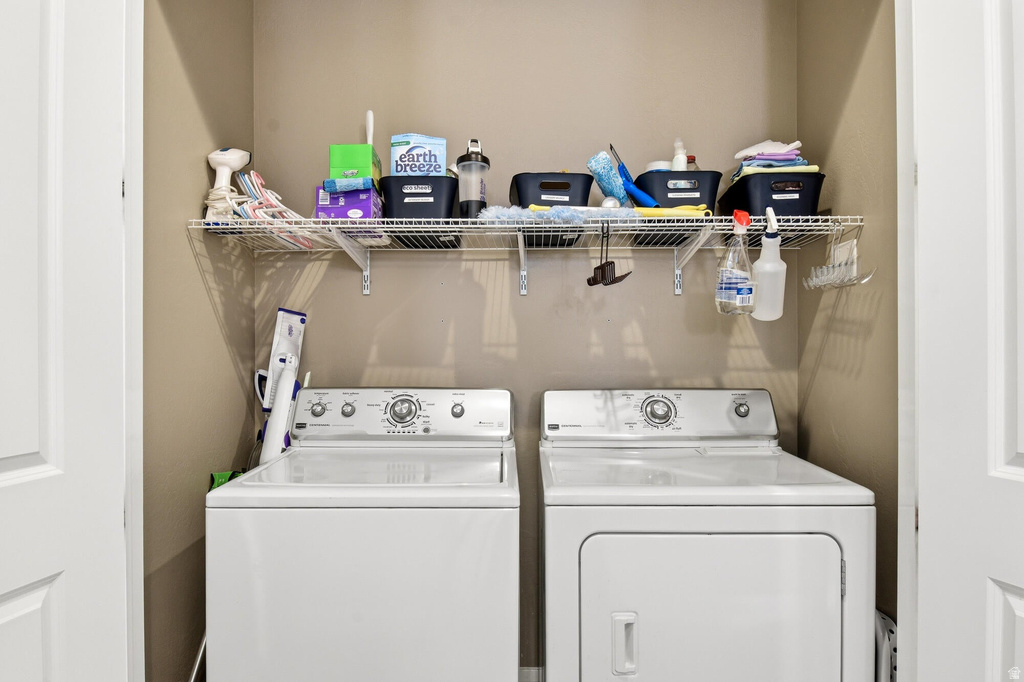 2365 W CRESCENT DR Cedar City, UT 84720