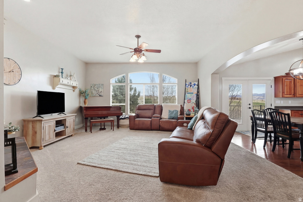 366 E 6600 S Hyrum, UT 84319