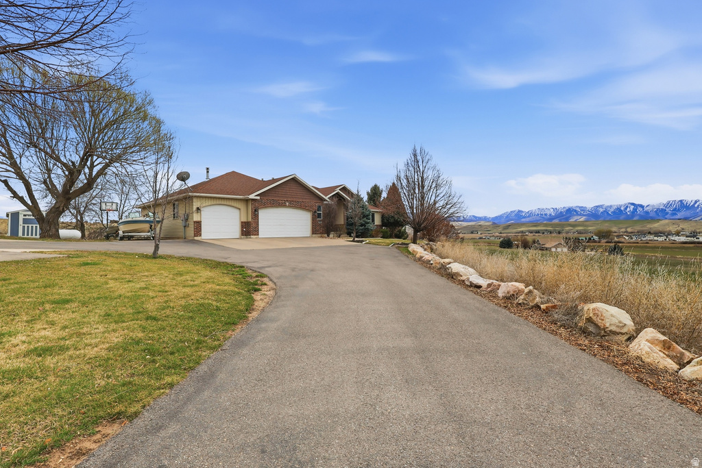 366 E 6600 S Hyrum, UT 84319