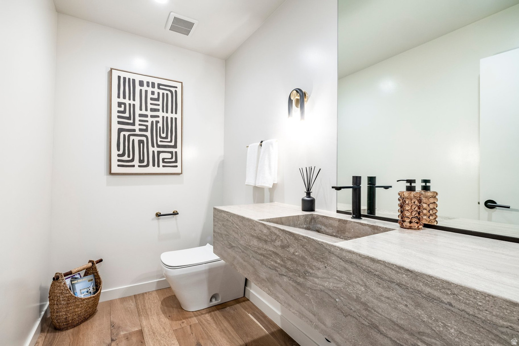 619 N J ST Salt Lake City, UT 84103