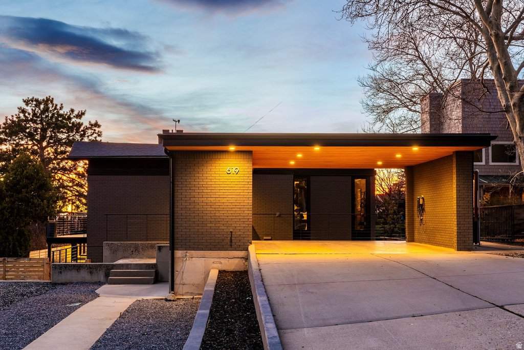 619 N J ST Salt Lake City, UT 84103