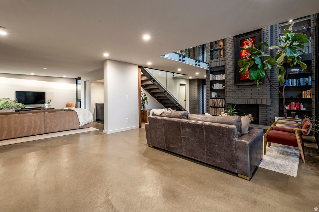 619 N J ST Salt Lake City, UT 84103