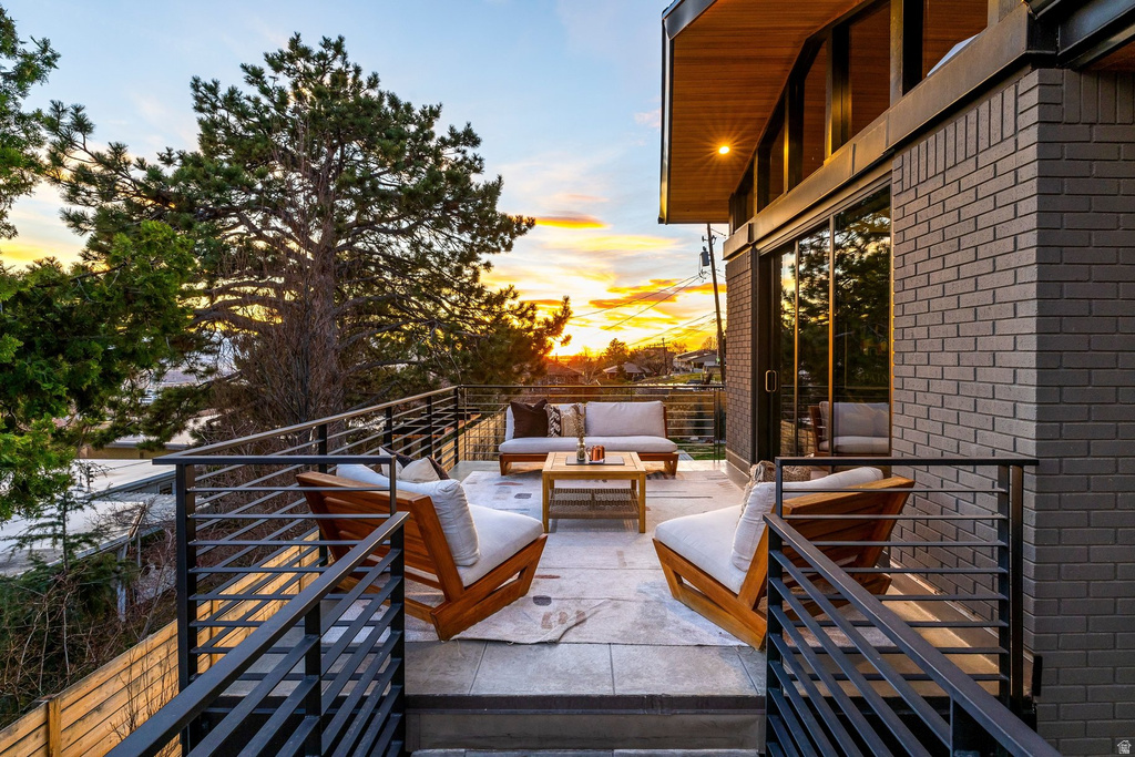 619 N J ST Salt Lake City, UT 84103